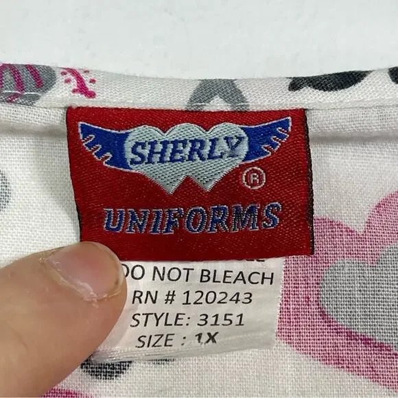 Sherly Uniforms, Scrub Top Size 1X. VNeck Faux Wrap Top. In excellent condition! - Picture 5 of 5